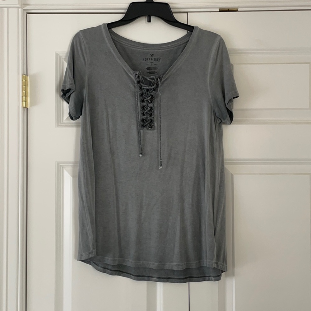 American Eagle top